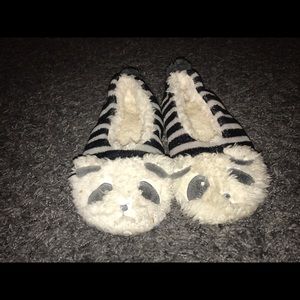Panda slip on slippers